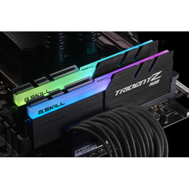 G.Skill Trident Z RGB F4-3200C16D-16GTZRX memoria 16 GB 2 x 8 DDR4 3200 MHz [F4-3200C16D-16GTZRX]