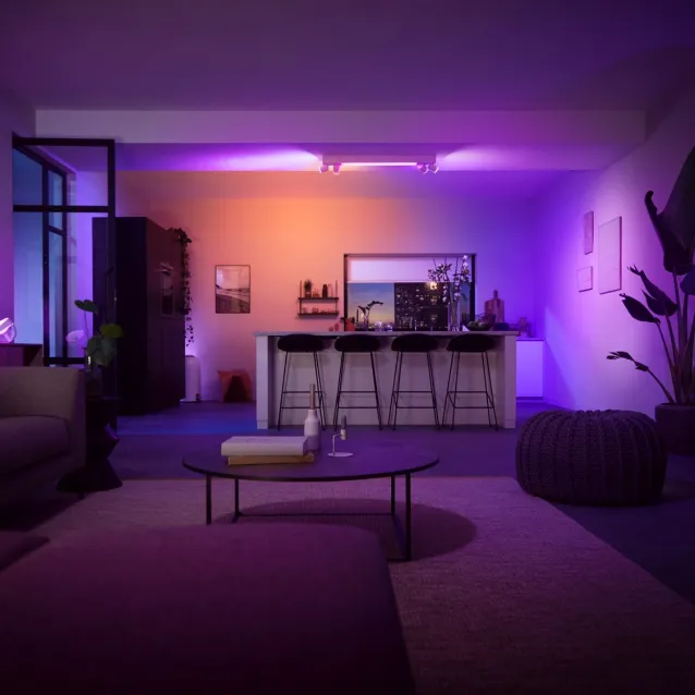 Philips by Signify Hue White and Color ambiance Centris Plafoniera Smart (4 punti luce GU10 + LED Integrato) Bianca in Alluminio [50607/31/P7]
