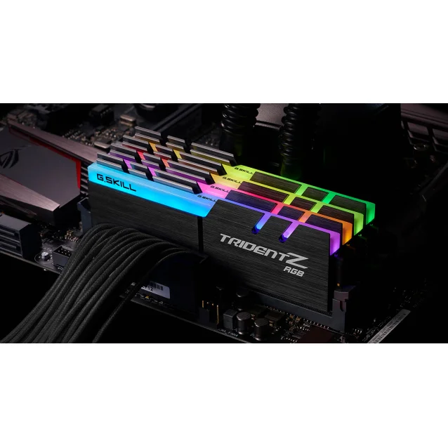 G.Skill Trident Z RGB F4-4000C15Q-32GTZR memoria 32 GB 4 x 8 DDR4 4000 MHz [F4-4000C15Q-32GTZR]