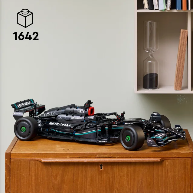 LEGO Mercedes-AMG F1 W14 E Performance [42171]