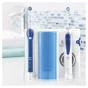 Spazzolino elettrico Oral-B PRO 2000 + Oxyjet Adulto rotante-oscillante Blu, Bianco [Pro2000 Center OxyJe]