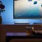 Philips by Signify Hue White and Color ambiance Play Kit Base con alimentatore Bianco [78201/31/P7]