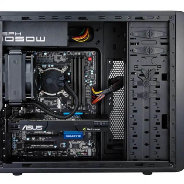 Case PC Cooler Master CM Force 500 Midi Tower Nero [FOR-500-KKN1]